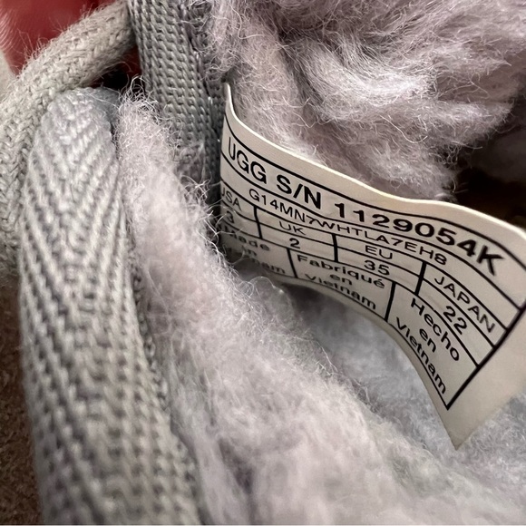 Ugg boots grey mini booties short style lace up laces ribbon 🎀 size 3 EUC gray - Picture 6 of 11